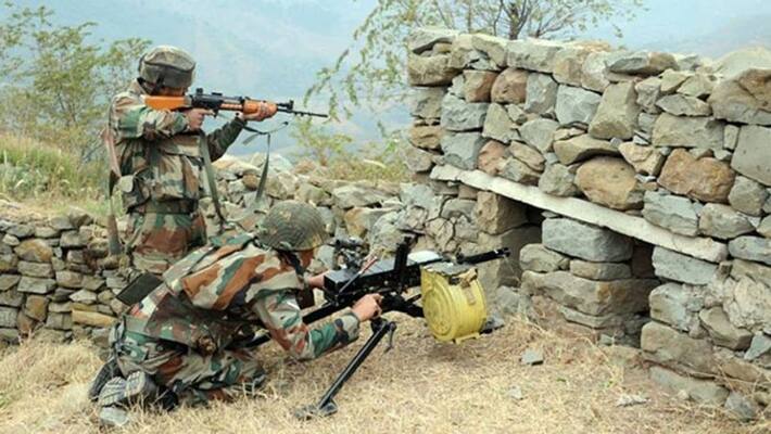 Indian army killed 2 Pakistani soldiers in Nowshera kpn Indian army killed 2 Pakistani soldiers in Nowshera kpn