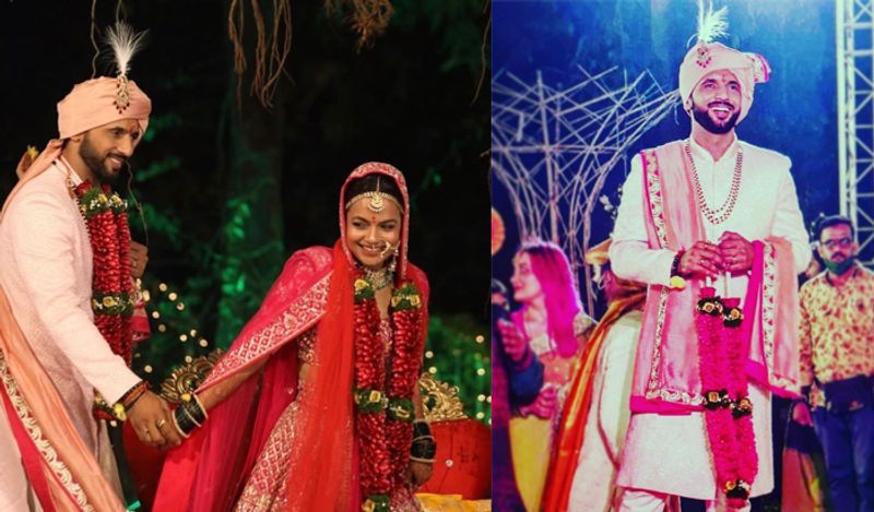 पुनीत ने फोटो शेयर करने के साथ ही प्यारा सा कैप्शन लिखा है, 'एक शुरुआत जिसका अंत नहीं। एक स्क्रिप्ट जो आखिरकार अपनी परियों वाली कहानी से मिल गई।'