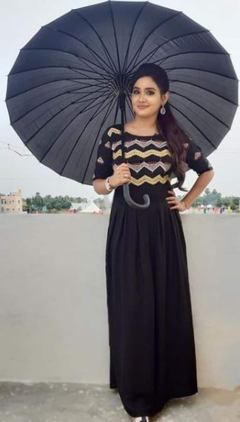 eramana rojave sai  gayatri latest modern dress photo
