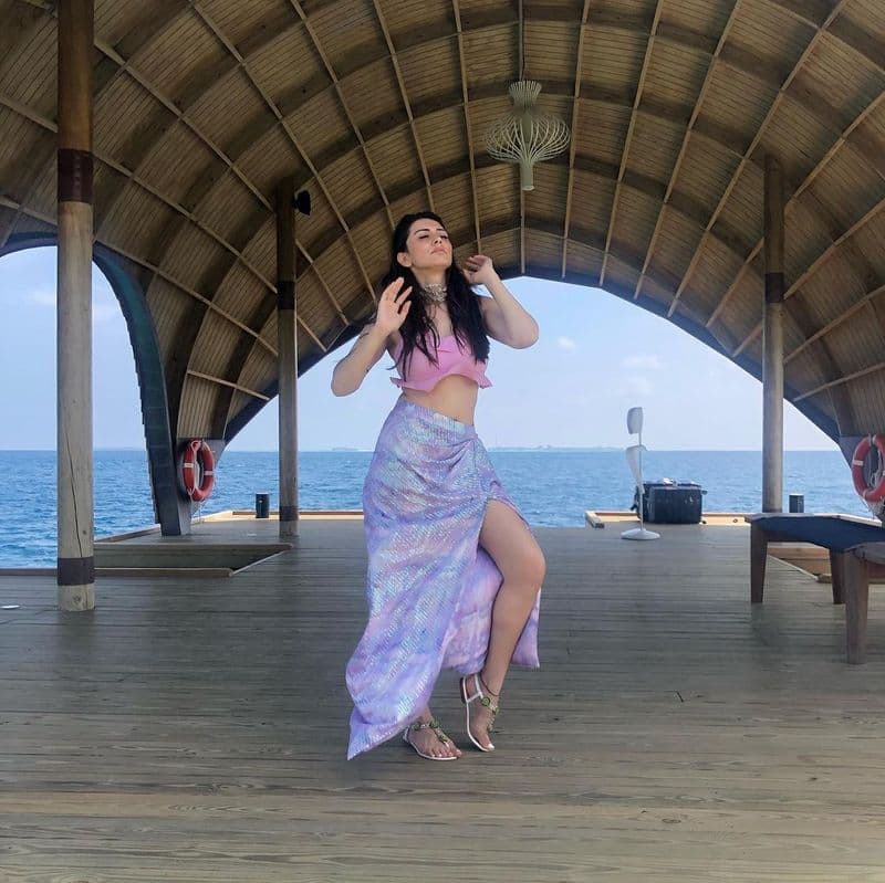 Actress Hansika Motwani in Maladives hot photos going viral