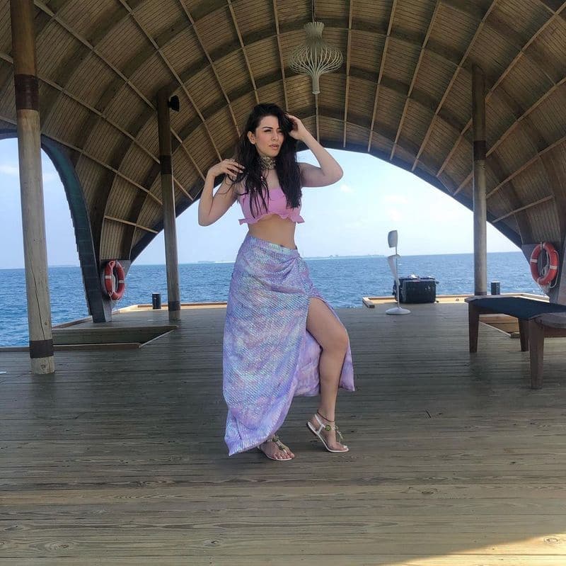 Actress Hansika Motwani in Maladives hot photos going viral