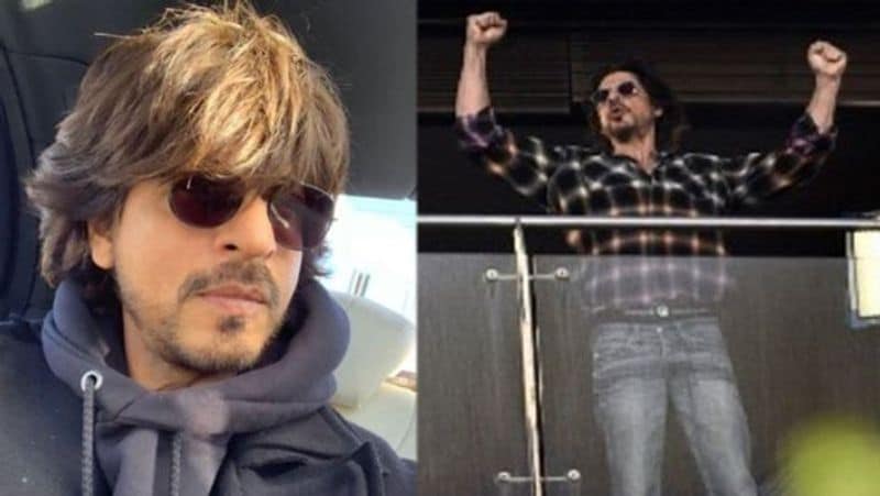 शाहरुख खान के बाल काफी बढ़ गए थे। लॉकडाउन में वे किसी नए प्रोजेक्ट पर काम करते नजर आए थे।