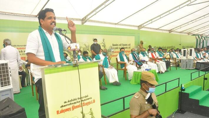 Farmers struggle is for the rights of 130 crore people .. Tamil Nadu will lead India .. Madurai MP furious. Farmers struggle is for the rights of 130 crore people .. Tamil Nadu will lead India .. Madurai MP furious.