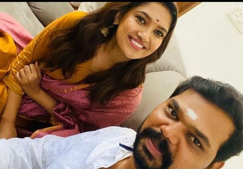 vani bhojan and jai triples shooting spot photos