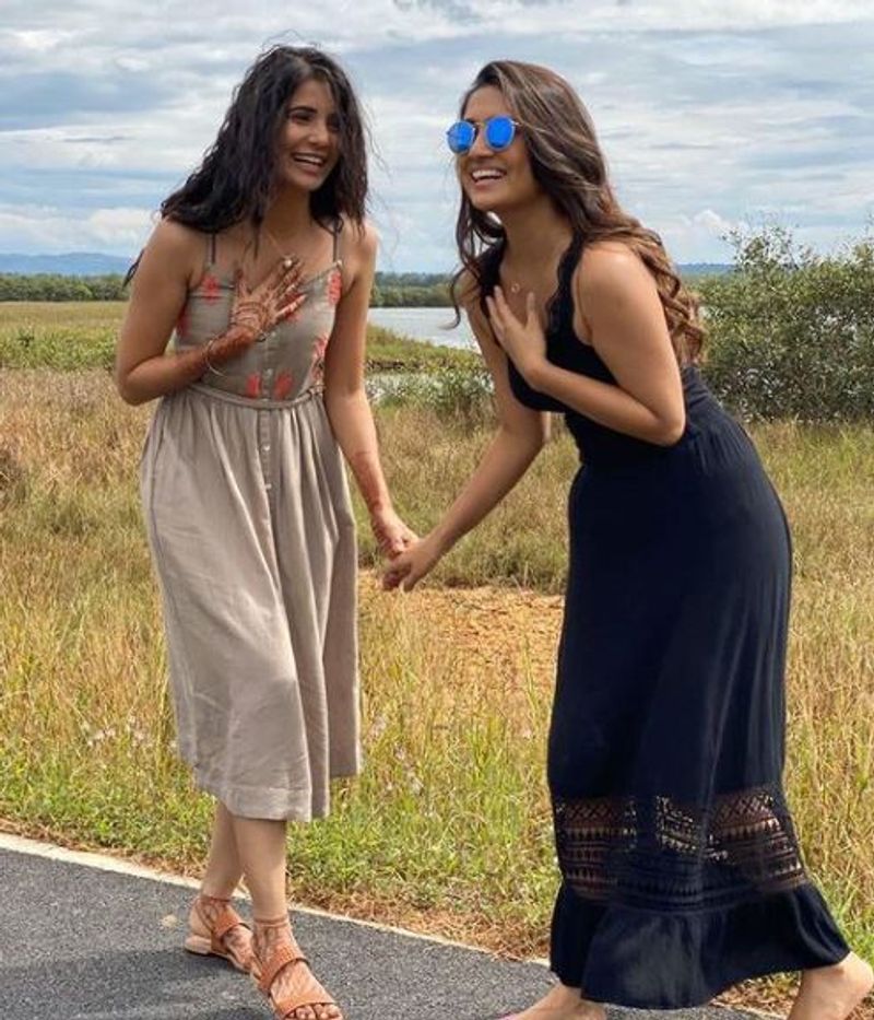 vani bhojan and jai triples shooting spot photos