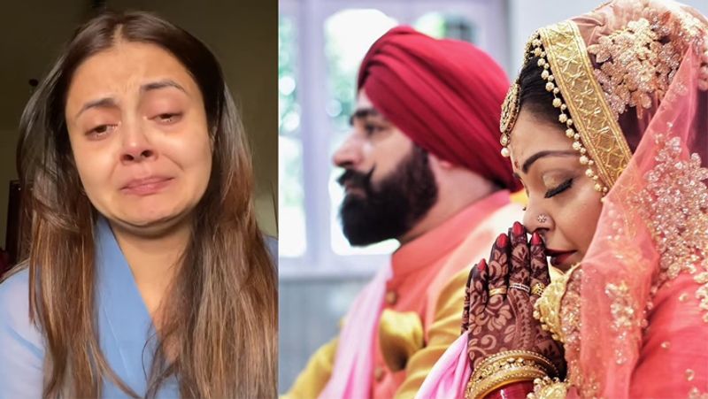 बता दें कि दिव्या भटनागर की मौत से दुखी देवोलीना ने गगन को एक्सपोज करते हुए सोशल मीडिया पर चैट, वीडियो और दिव्या की फैमिली द्वारा गगन के खिलाफ दर्ज कराई गई शिकायत की कॉपी भी शेयर की।