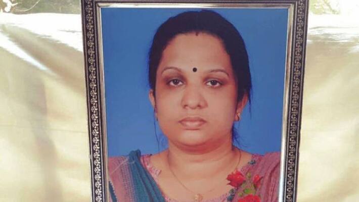 Police starts an investigation on young woman death in Varkala Police starts an investigation on young woman death in Varkala