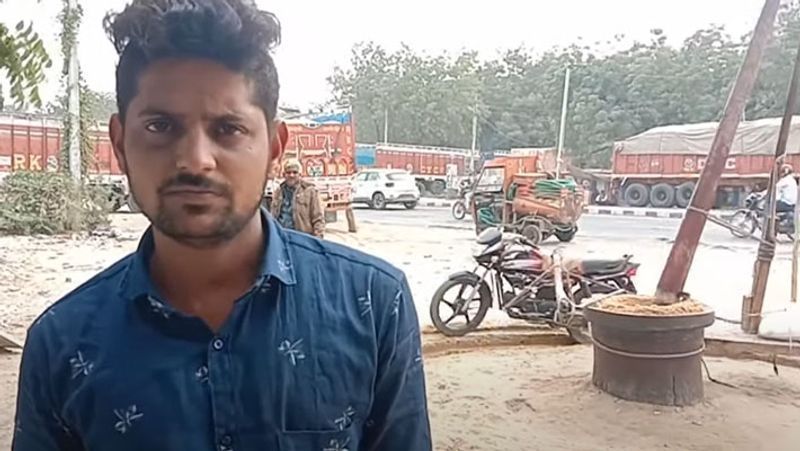 उदाराम बताते हैं कि कोल्हू में बैल जोतने पर उसके लिए चारा-पानी आदि का इंतजाम करना पड़ता है। यह महंगा पड़ता था। बाइक से यह काम सस्ता पड़ रहा है। उनके कोल्हू की चर्चा आसपास के कई गांवों तक फैल गई। इससे लोग तेल निकलवाने के बहाने इस कोल्हू को देखने आ रहे हैं। उदाराम ने बाइक की स्पीड कार्बोरेट के जरिये फिक्स कर दी है। इससे बाइक पर बैठकर गीयर बदलने की जरूरत नहीं पड़ती। आगे पढ़ें-बिजली कटौती ने जला दी दिमाग की बत्ती, देसी जुगाड़ से बाइक के जरिये निकाल लिया ट्यूबवेल से पानी