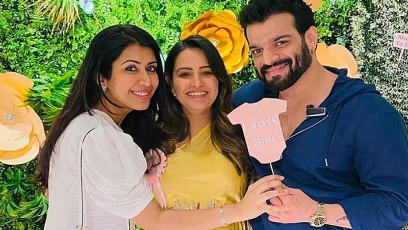 अंकिता भार्गव और करन पटेल के साथ प्रेग्नेंट अनीता।