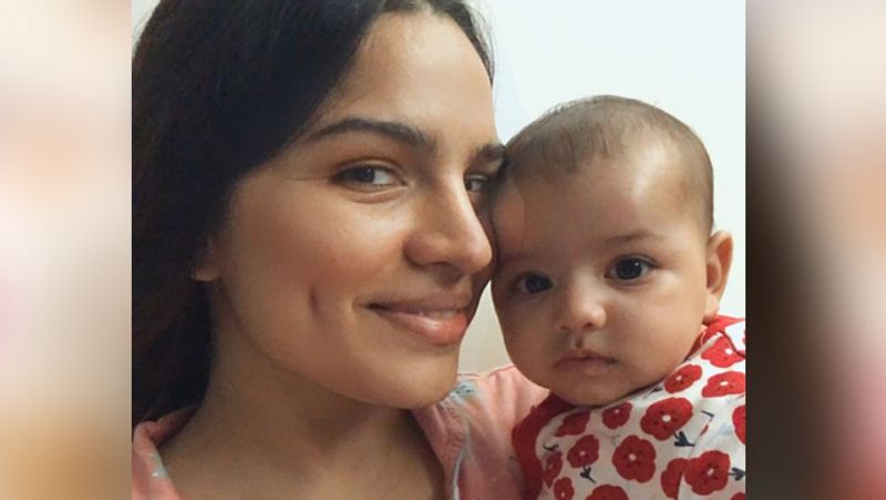 कोरोना की वजह से शिखा अपनी बेटी का और भी ज्यादा ख्याल रख रही हैं। बेटी की सुरक्षा के चलते ही उन्होंने कुमकुम भाग्य शो में काम करना बंद कर दिया था। शिखा ने खुलासा किया था- 'मैंने कुमकुम भाग्य को नहीं छोड़ा है बल्कि कुछ समय के लिए ब्रेक लिया है।'