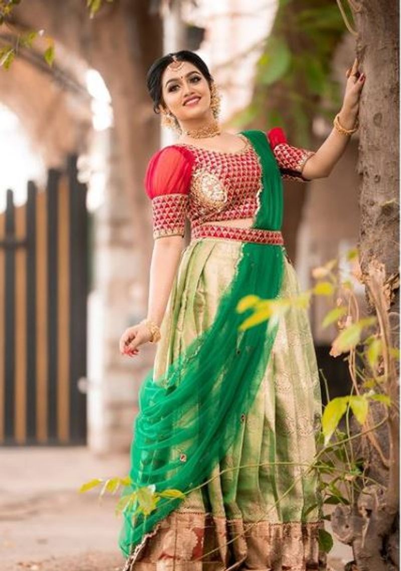 vijay tv serial actress gayatri yuvaraj photos