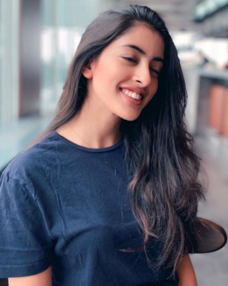 Amitabh Bachchans granddaughter Navya Nanda unveils Instagram profile dpl