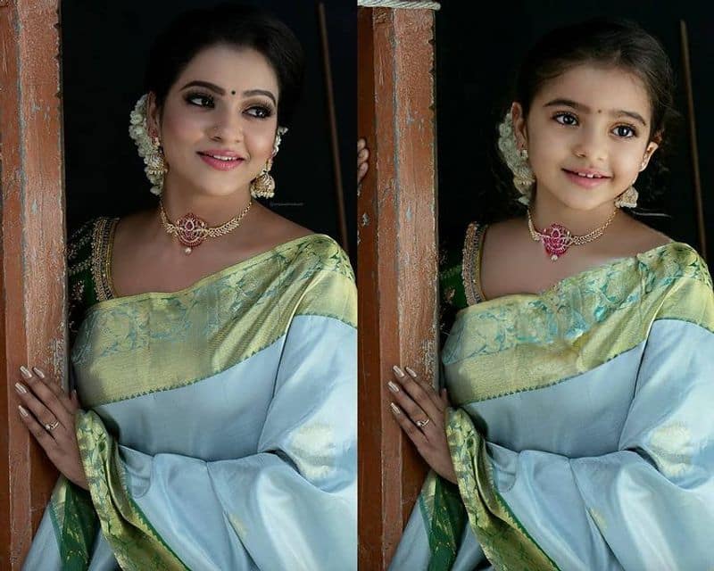 vj chitra famous photos changed as a child  look with the use of Face APP