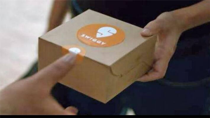 Swiggy changes its Twitter bio after getting golden tick Swiggy changes its Twitter bio after getting golden tick