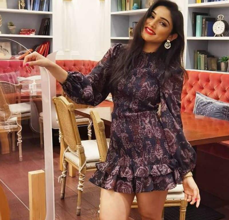 people in Mumbai only lie says Bollywood actress Donal Bisht dpl