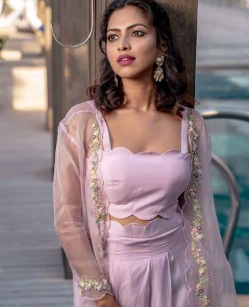 actress amalapaul latest hot photo gallery