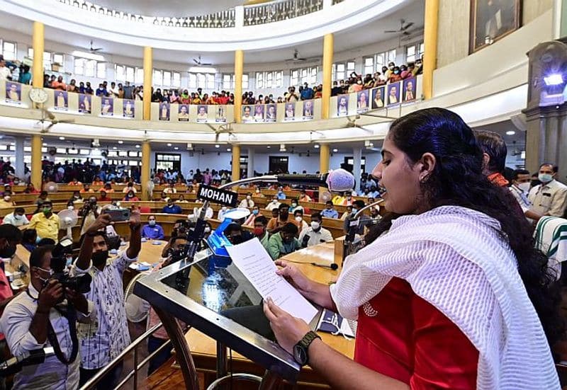 Arya Rajendran India's youngest Mayor Thiruvananthapuram-VPN