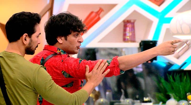 Bigg Boss 14: Housemates receive letters from their family members on Christmas RCB