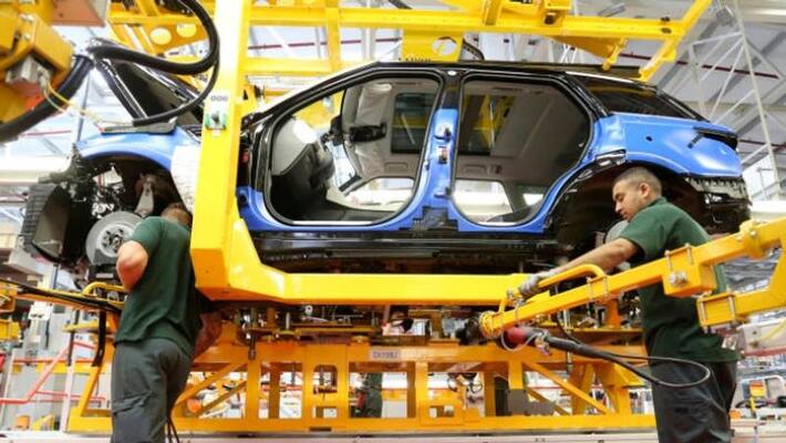 One lakh jobs seen in a year in auto sector One lakh jobs seen in a year in auto sector