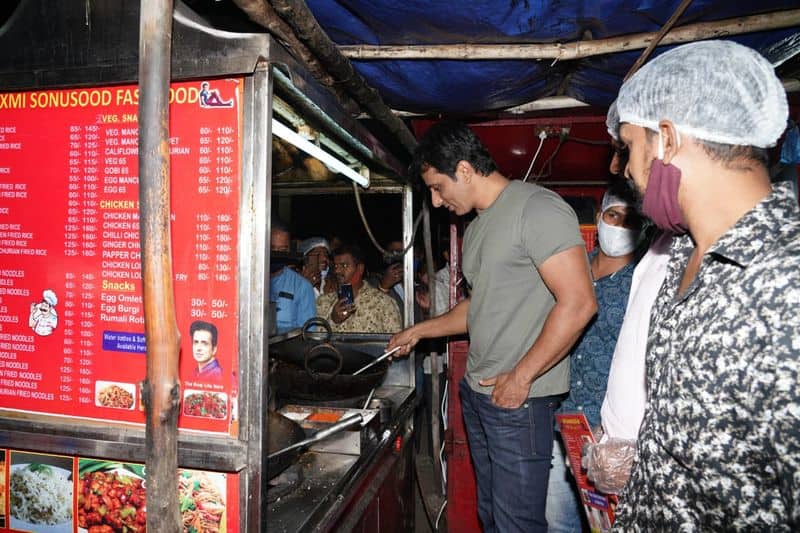Bollywood actor Sonu Sood surprise visit Hyderabad food stall named after him ckm