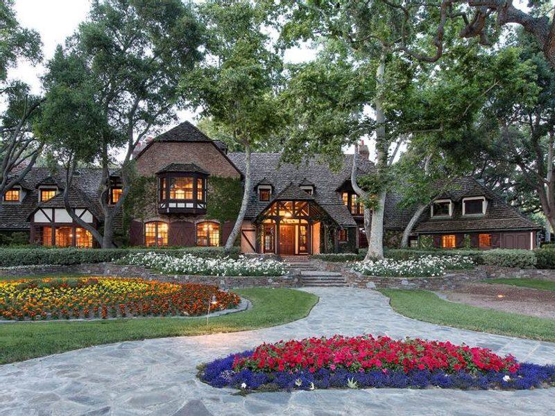 Michael Jacksons Neverland Ranch sold to a billionaire