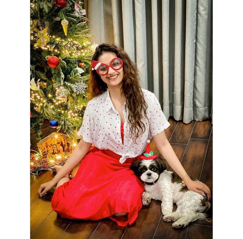 keerthy suresh cristmas celabration photos hulchul arj