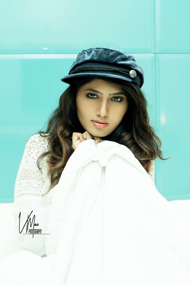 biggboss jule over load hot photo gallery