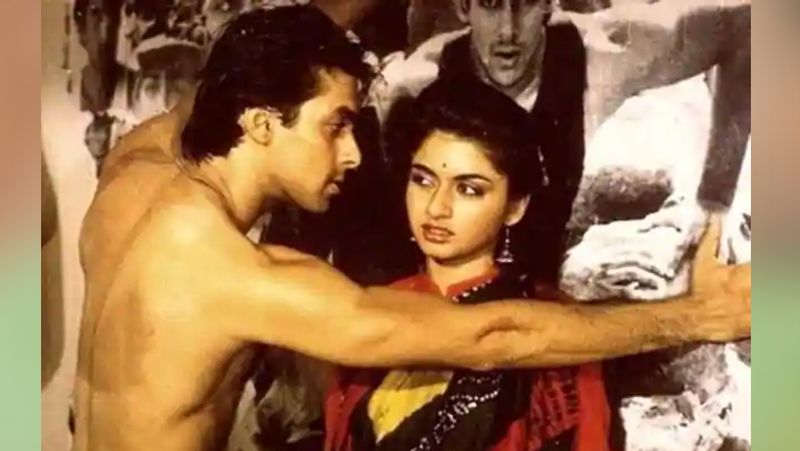 सलमान ने एक इंटरव्यू में कहा था- बीवी होतो ऐसी में काम करने के बाद मैंने राइटर और डायरेक्टर बनने के बारे में सोच लिया था। साथ ही मन में यह ख्याल भी आया कि मुझे वापस मॉडलिंग की दुनिया में चले जाना चाहिए। मैंने सूरज बड़जात्या को फोन किया कि वे मुझे फिल्म से निकाल दें।