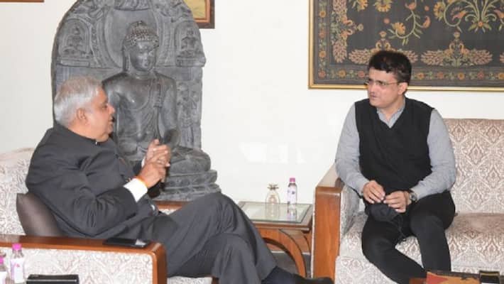 BCCI Sourav ganguly meets West Bengal governor jagdeep Dhankhar Before the election KPY BCCI Sourav ganguly meets West Bengal governor jagdeep Dhankhar Before the election KPY
