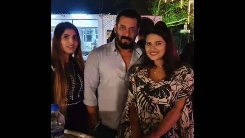Here what happened at Salman Khan, Ayat Sharma's birthday party (Inside Pictures) RCB