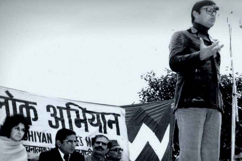 जेटली की स्कूलिंग नई दिल्ली के सेंट जेवियर से 1957 से 69 में हुई। कॉलेज की पढ़ाई के दौरान ही जेटली छात्र संगठन ABVP से जुड़ गए थे। 1975 में इमरजेंसी के खिलाफ उनके तेवर देखते बनते थे।