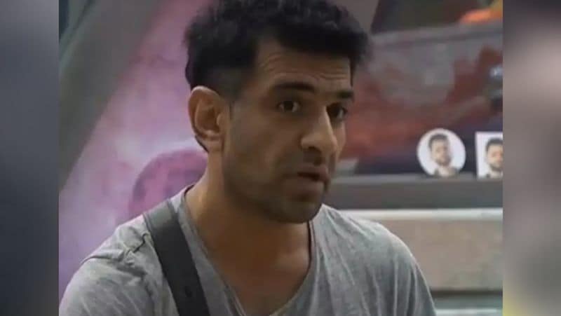 Now Eijaz himself has put the speculations to end and revealed that he would re-enter and continue his game.