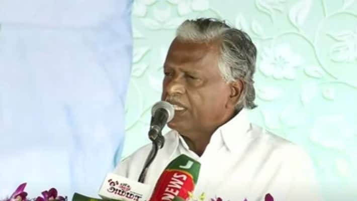 KP Munusamy boycotted the meeting chaired by Edappadi Palanisamy KP Munusamy boycotted the meeting chaired by Edappadi Palanisamy
