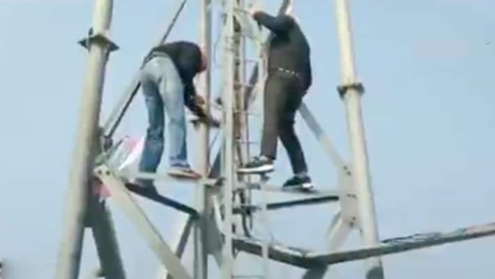 Kisan Andolan Delhi burari live updates People Create problem in telecom tower after meeting Announed on 30th december Read Deatails KPY Kisan Andolan Delhi burari live updates People Create problem in telecom tower after meeting Announed on 30th december Read Deatails KPY