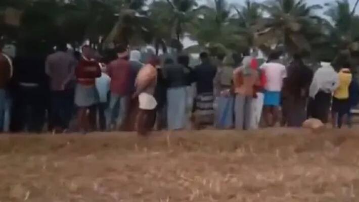 body of Deputy Speaker SL Dharmegowda was found in the State Legislative Council in Chikkamagaluru Karnataka kpn body of Deputy Speaker SL Dharmegowda was found in the State Legislative Council in Chikkamagaluru Karnataka kpn