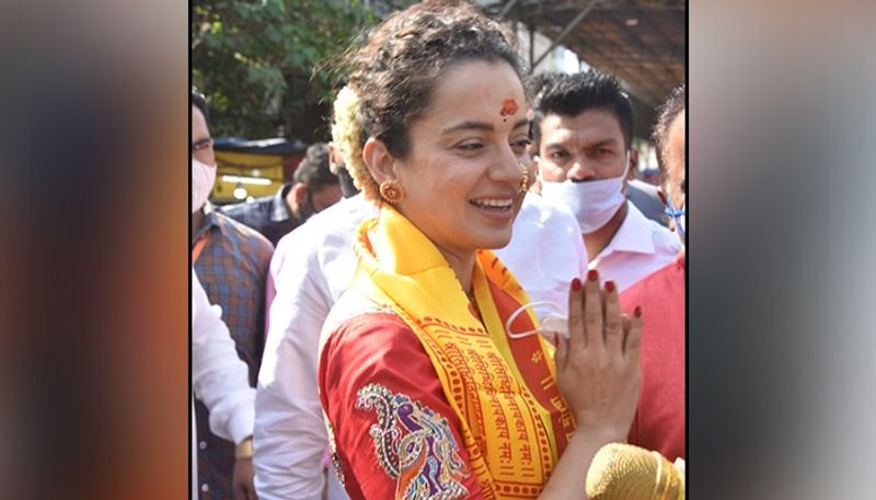 Kangana Ranauat visits siddhi Vinayak temple wearing green golden saree