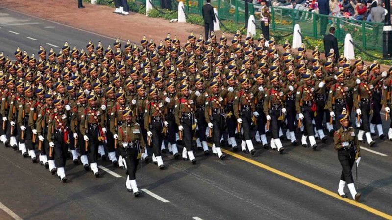 <p><strong>ये निकला नतीजा </strong></p>
<p> </p>
<p>कोरोना संक्रमण को देखते हुए इस बार गणतंत्र दिवस समारोह में कोई विदेशी राष्ट्राध्यक्ष मुख्य अतिथि नहीं होगा। सूरीनाम के राष्ट्रपति को समारोह का मुख्य अतिथि बनाए जाने का दावा गलत है।<br />
</p>