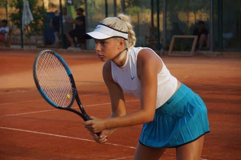Australias Angelina Graovac leaves tennis and become adult star due to coronavirus pandemic spb