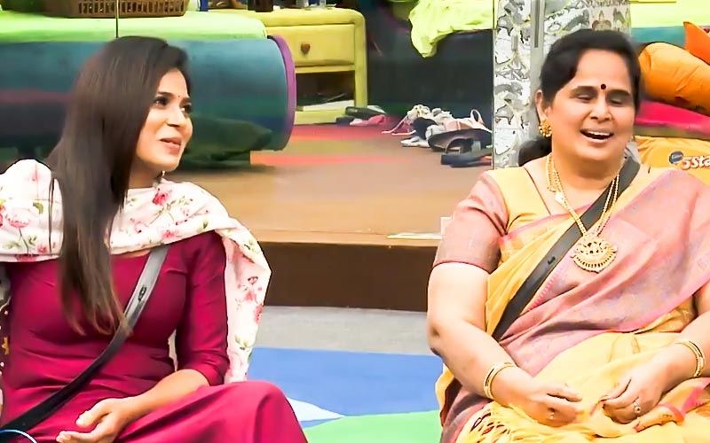 ramya mother and brother visit the biggboss house
