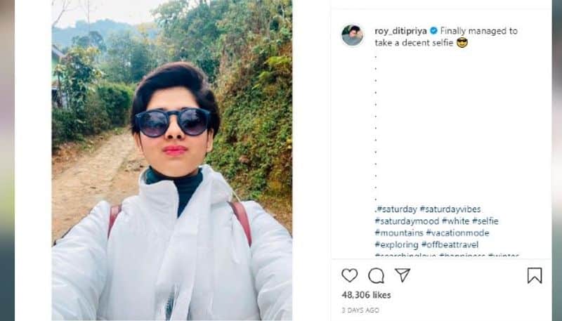 Ditipriya Roy is off to Darjeeling and managed to take a decent selfie ADB