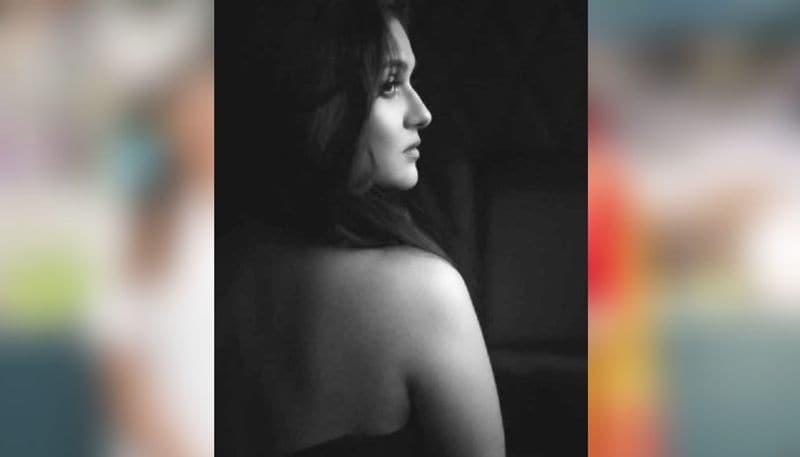 Rafiath Rashid Mithila looks ravishing as she posts picture in monochrome ADB