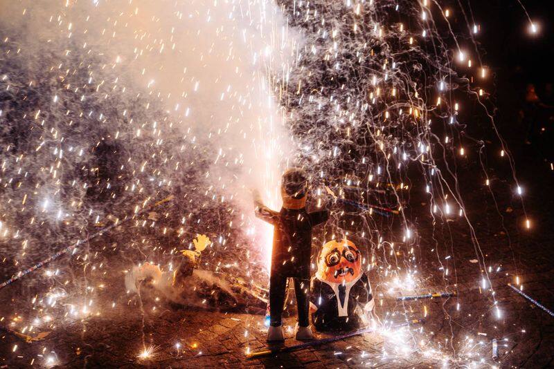 10 weird New Year's traditions around the world ALB