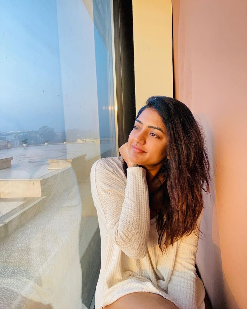 eesha rebba latest hot photos for new year gift arj