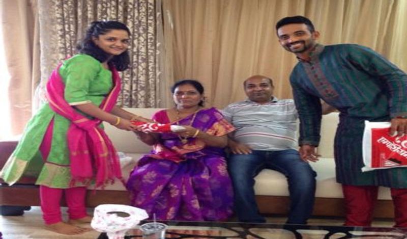 అజింకా రహానే తండ్రి మధుకర్ బాబూరావ్ రహానే...
