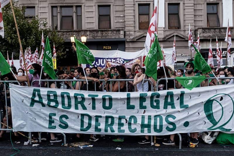Argentina built a law in controlled abortion