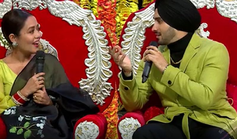 कोरोना काल और लॉकडाउन के बीच हुई तमाम शादियों में नेहा और रोहन की शादी को सबसे बड़ी माना गया। दिल्ली में व्याह के बाद दोनों ने चंडीगढ़ में रिसेप्शन भी दिया था। 