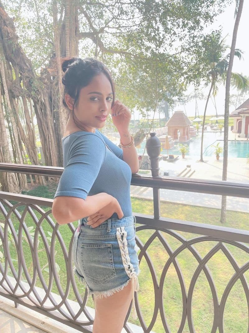 Actress nandita swetha hot balcony photo shoot going viral
