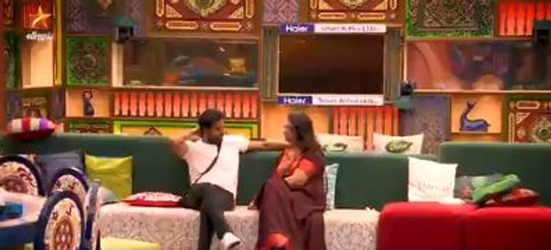 aari wife and daughter enter in biggboss house