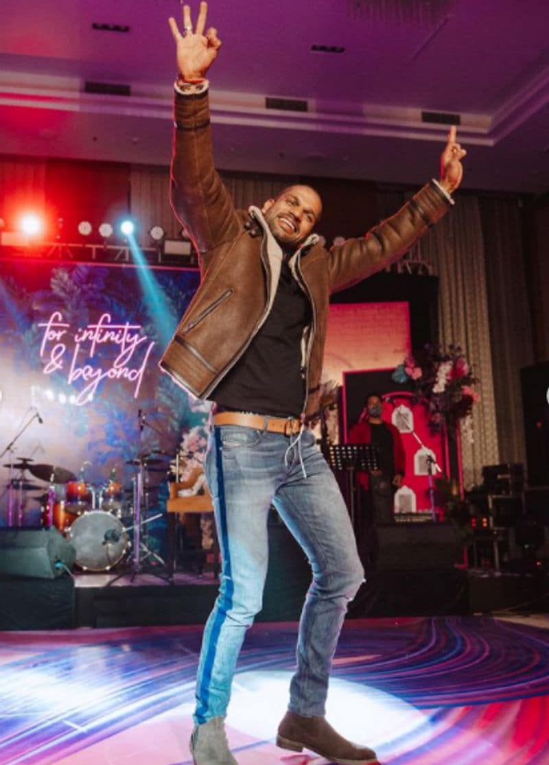 Pictures Yuzvendra Chahal, Dhanashree Verma perform at their Sangeet ceremony, Shikhar Dhawan joins too-ayh