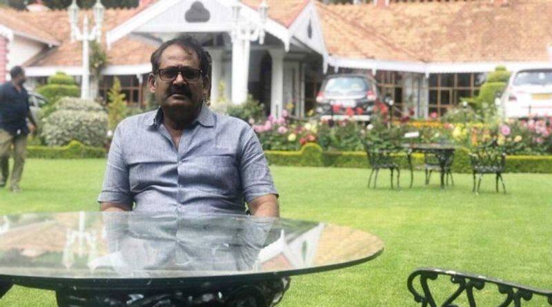 Tamil film producer K Balu passes away vcs
